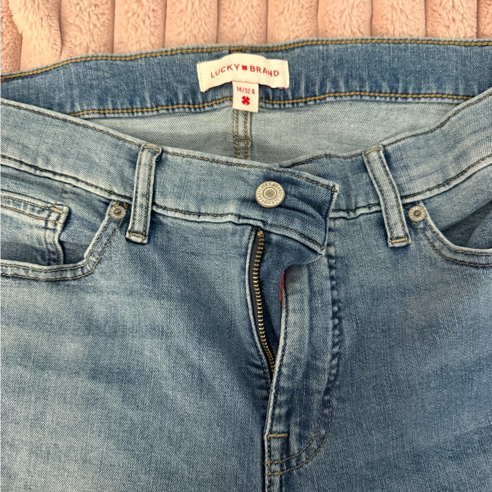 Lucky Brand Women's Light Blue High Rise Jeans